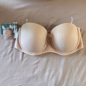 Vanity Fair Converters 5 ways Tan Bra